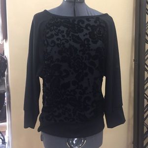 Alyx georgeous black pullover top medium